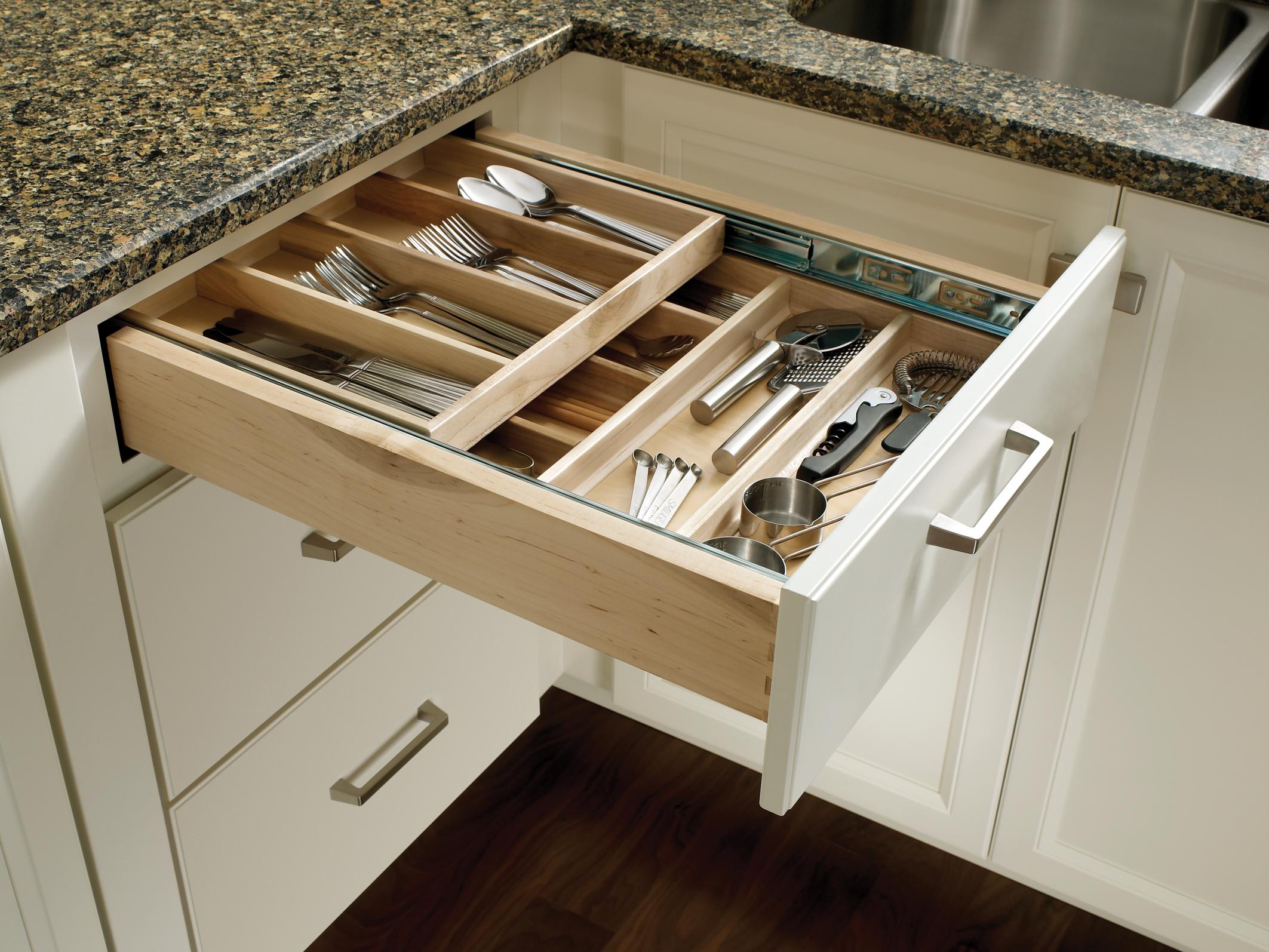 Tiered Cutlery Divider Medallion at Menards